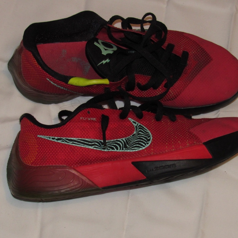 Kd sneakers